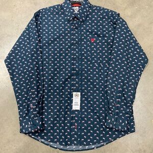 Cinch Men's Dark Blue and Red Patterned Shirt